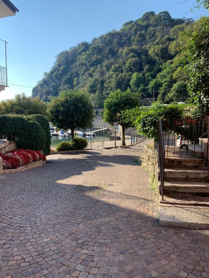 La Feriolina - Appartamento Al Lago Con Giardino Privato Baveno Eksteriør bilde